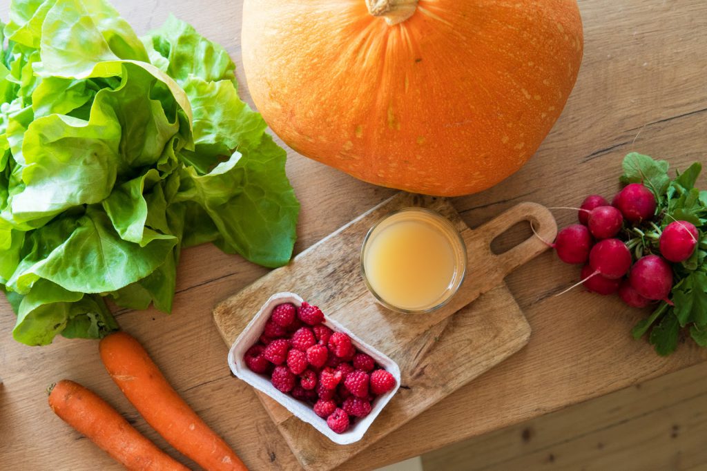 owoce i warzywa, maliny, marchew, dynia, jak jeść zdrowiej